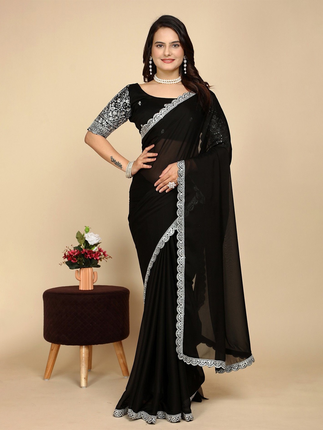 

K 5 Fashion Sequinned Pure Chiffon Saree, Black