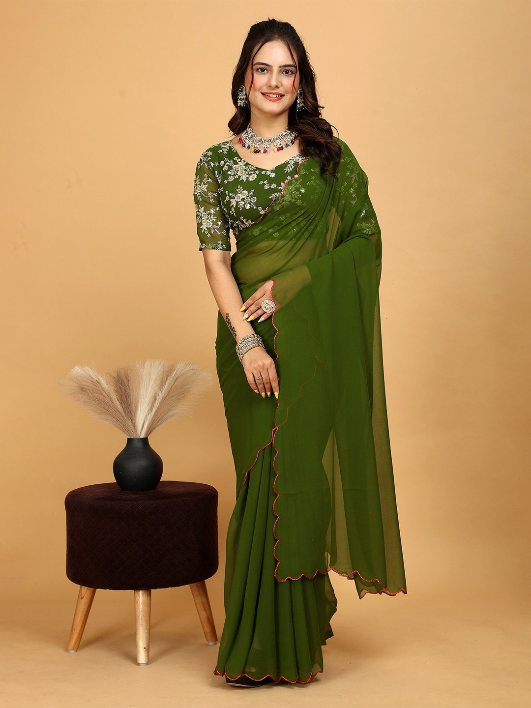 

K 5 Fashion Embroidered Pure Georgette Saree, Green