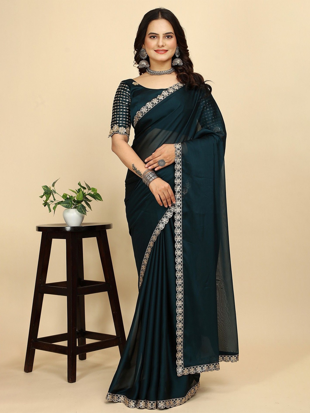 

K 5 Fashion Embroidered Pure Chiffon Saree, Teal