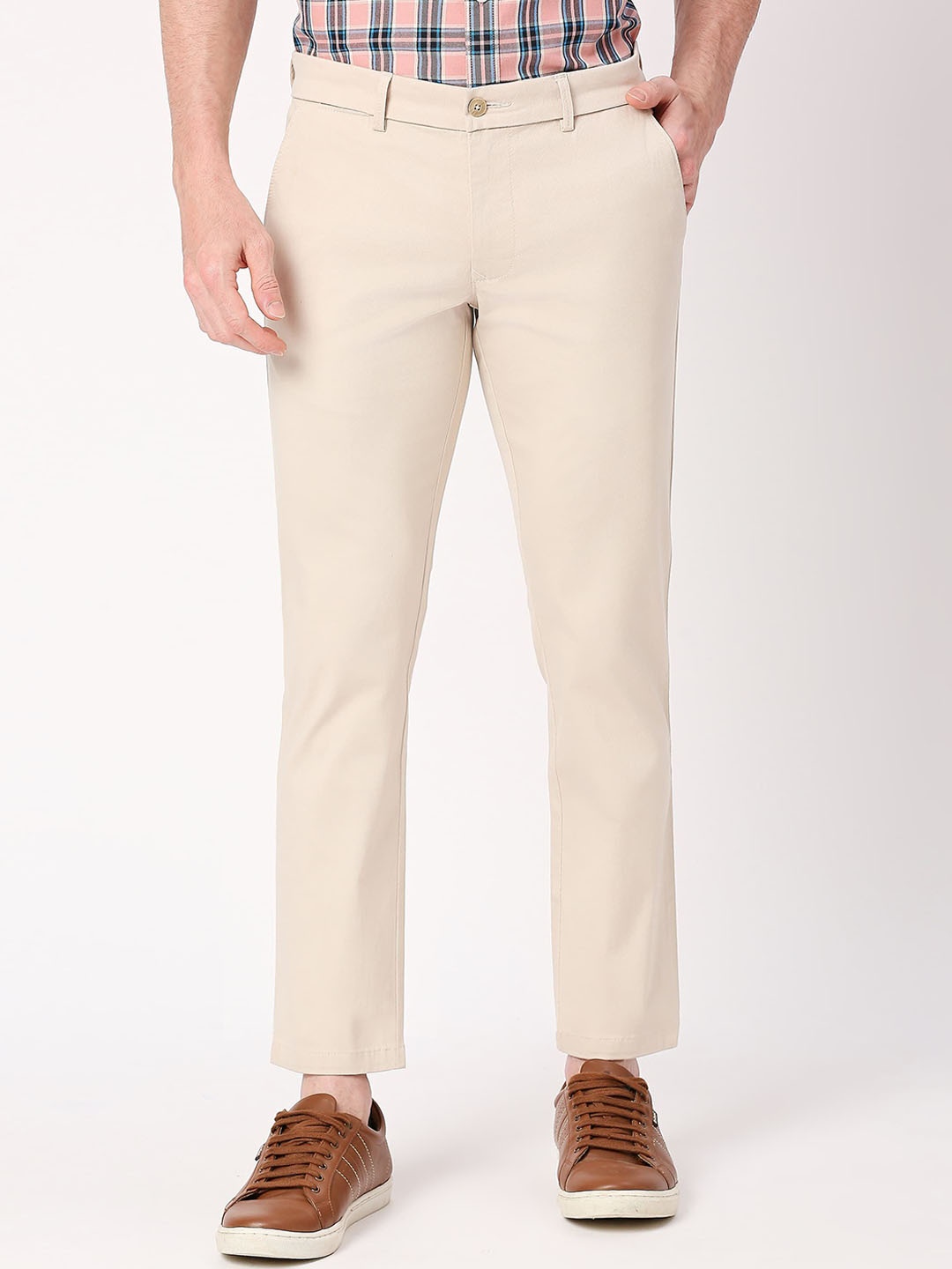 

Basics Men Cotton Tapered Fit Trousers, Beige