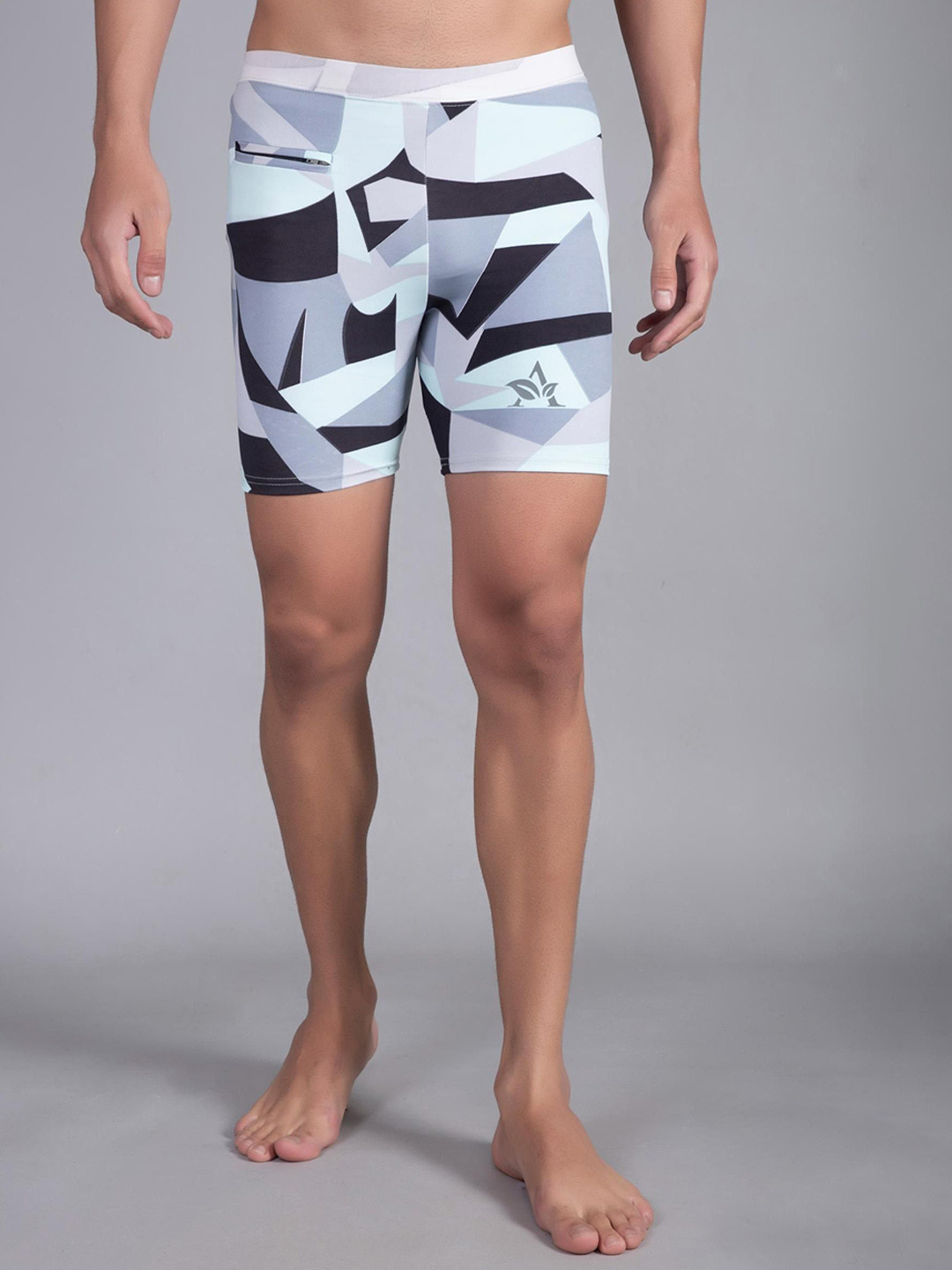

Apraa & Parma Men Slip-On Swim Bottom, White