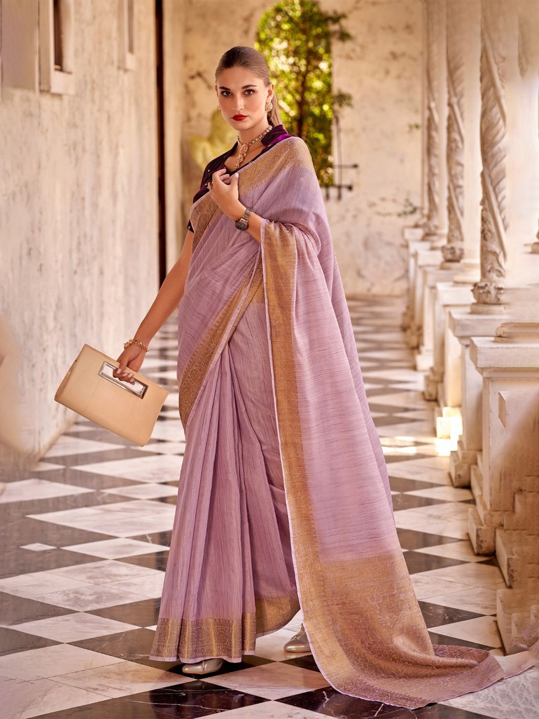 

DEVATITHI Tissue Linen With Zari Weaving Saree, Purple