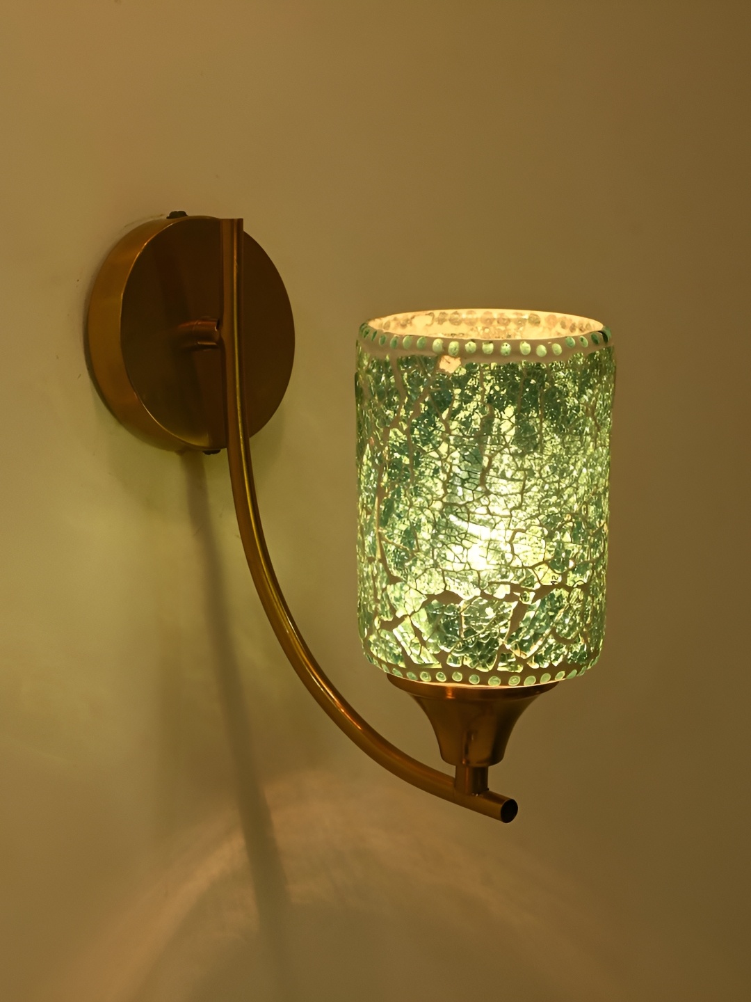 

Afast Blue Metal Rectangle Shaped Wall Lamp