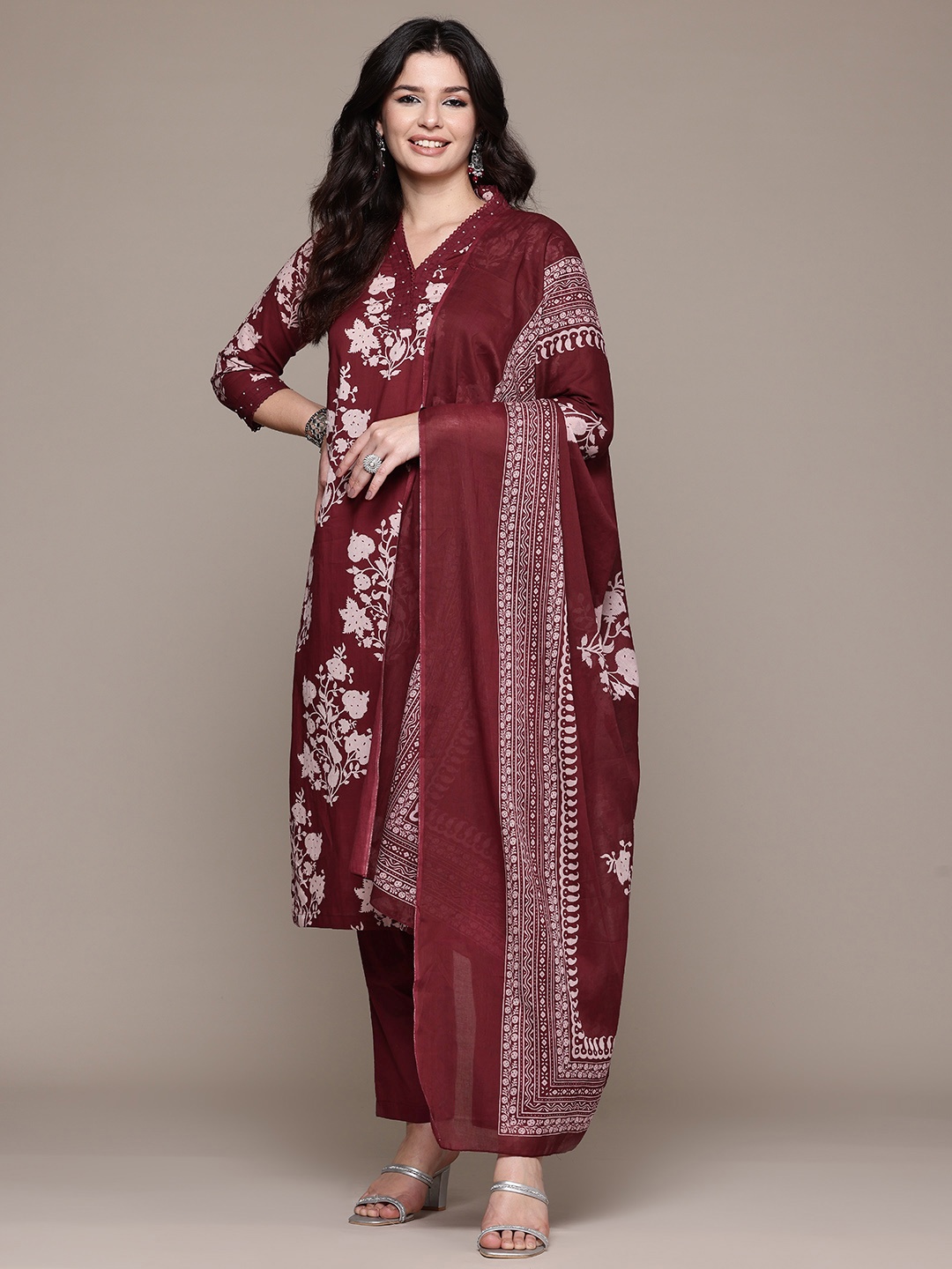 

Readiprint Floral Printed Sequinned Pure Cotton Kurta Set, Maroon
