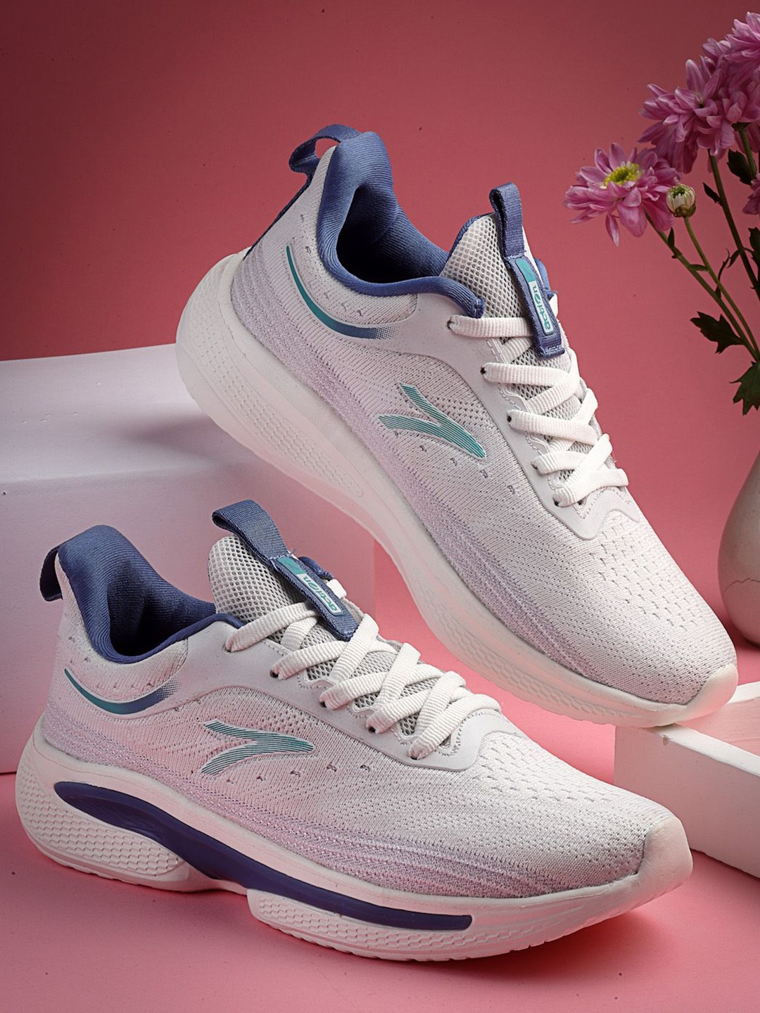 

Action Women Mesh Running Non-Marking Shoes, White
