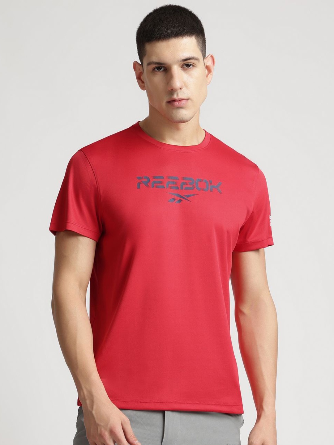 

Reebok Men Typography Printed Round Neck Casual T-Shirt, Red