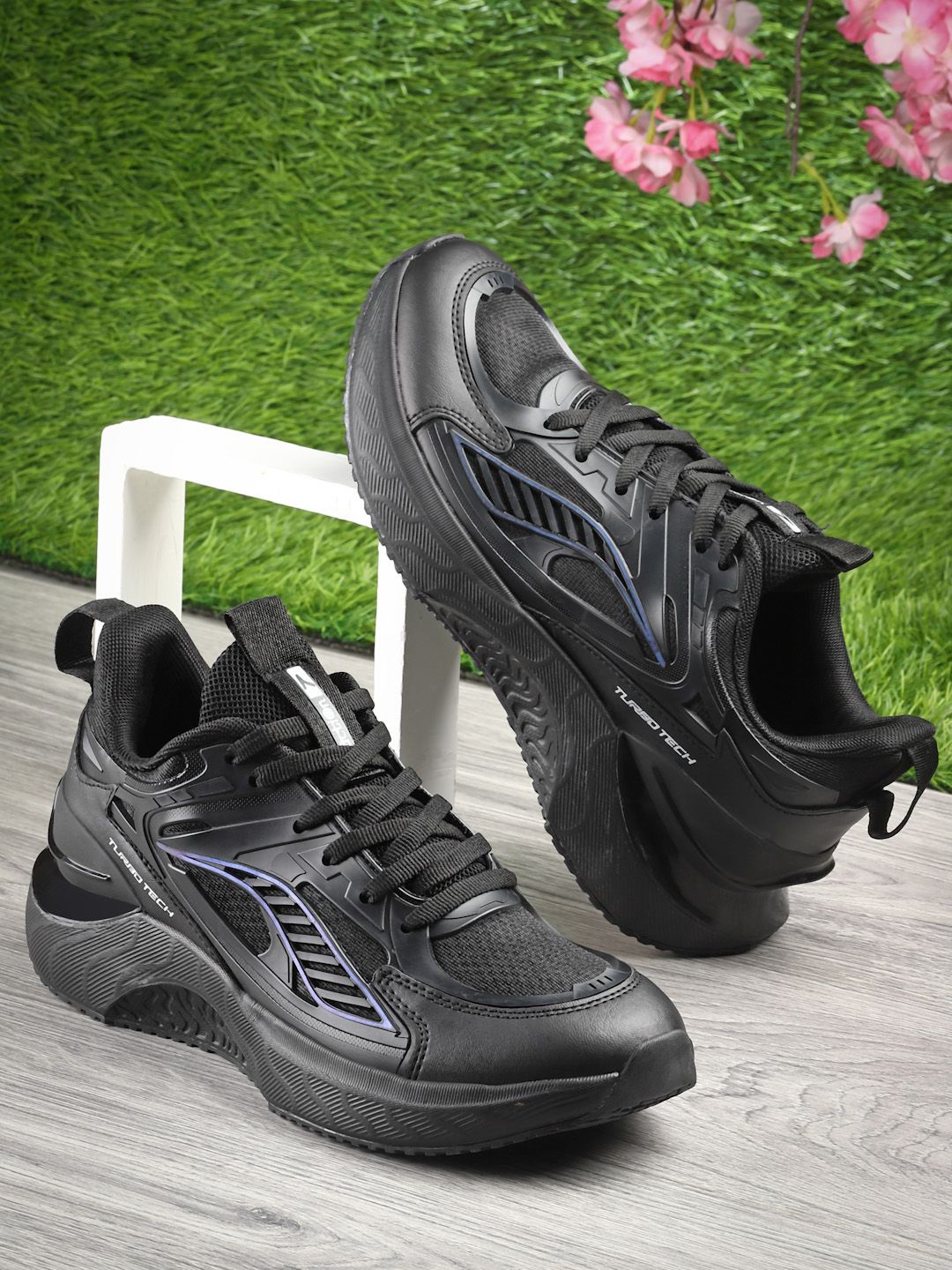 Action Men Mesh Running Non-Marking Shoes, Black