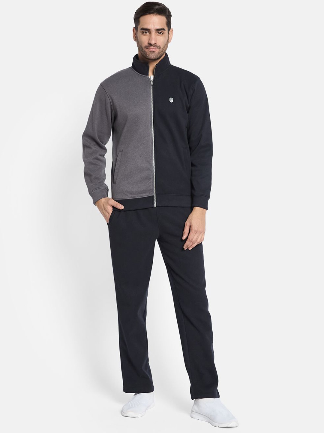 

Octave Men Colourblocked Zipper Jacket With Track Pants Tracksuit, Navy blue