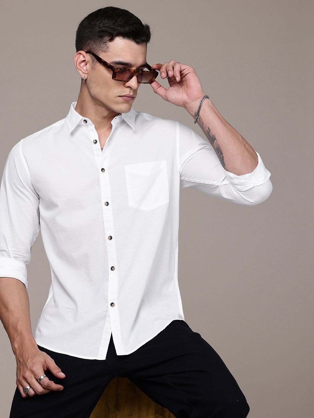

The Roadster Life Co. Opaque Pure Cotton Casual Shirt, White