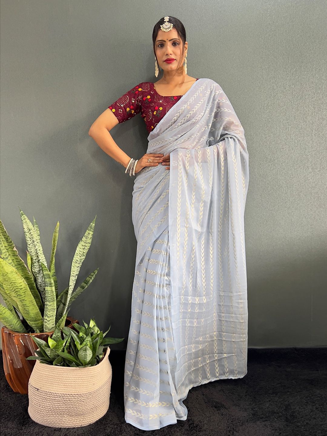 

Panzora Chiffon Striped Woven Design Saree, Grey