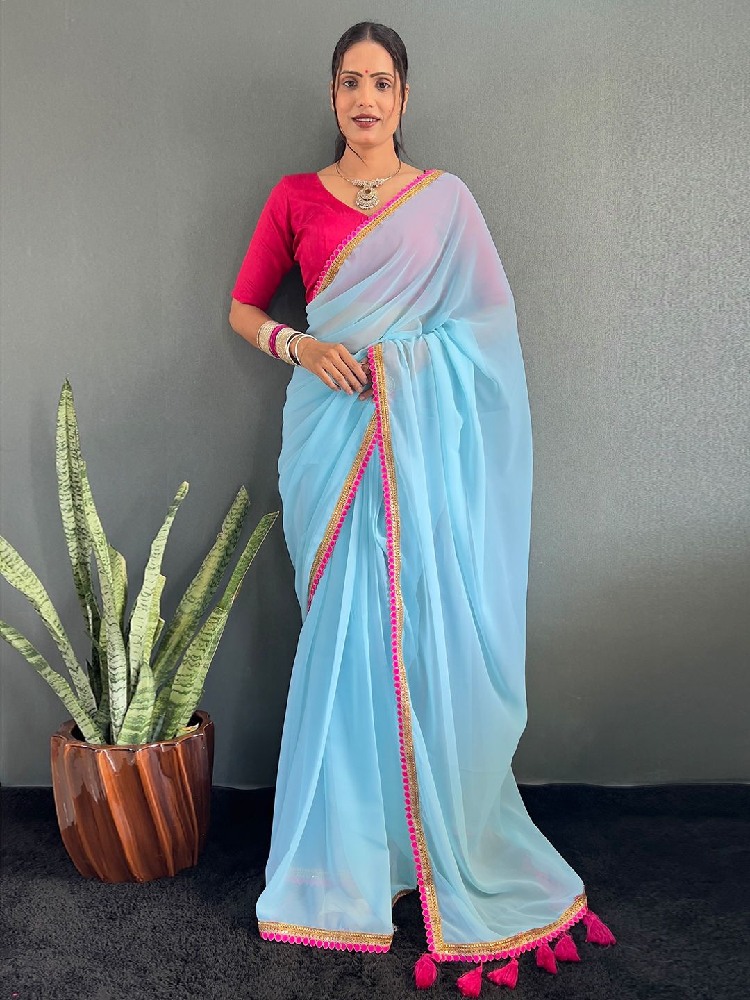 

Panzora Embellished Georgette Lace Border Saree, Blue