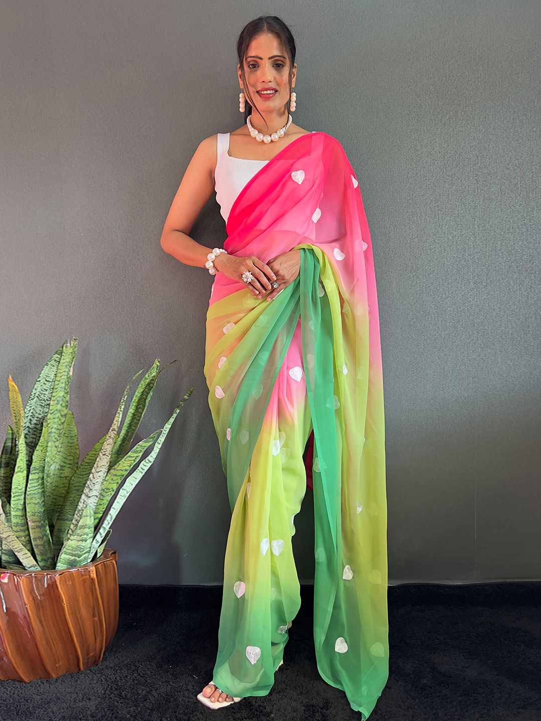 

Panzora Georgette Embroidery Work Holi Saree, Green