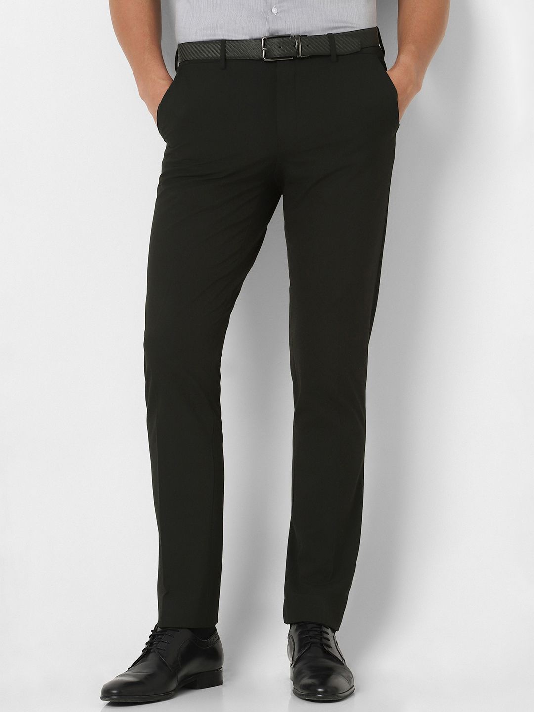 

Van Heusen Men Slim Fit Trousers, Black
