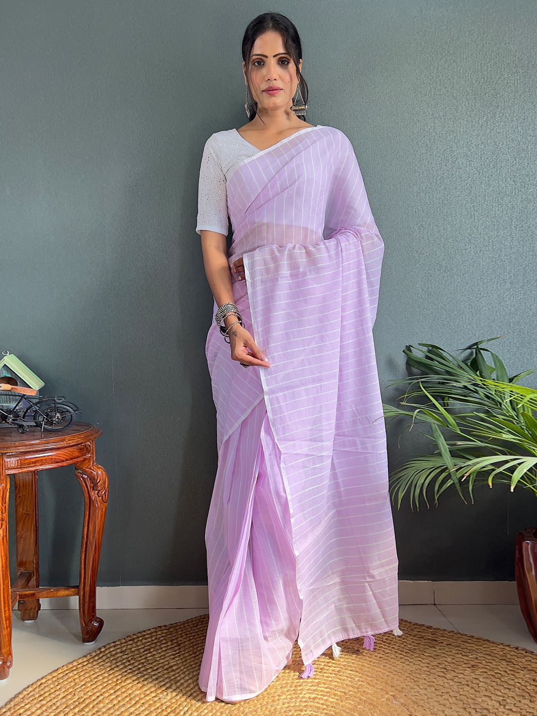 

Panzora Striped Chanderi Linen Saree, Lavender