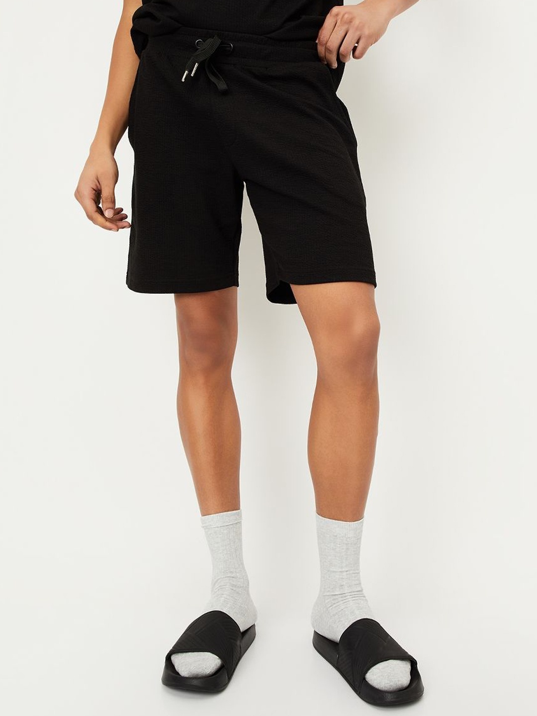 

max Men Mid-Rise Regular Fit Shorts, Black