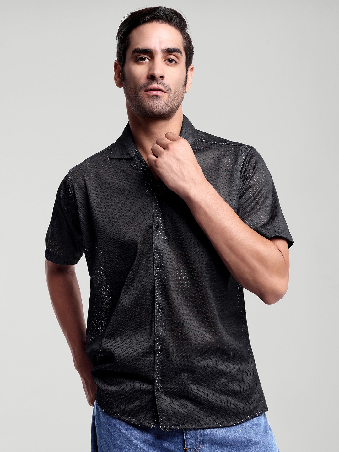 

LUXURIT Men Self Design Chevron Cotton Original Fit Casual Shirt, Black