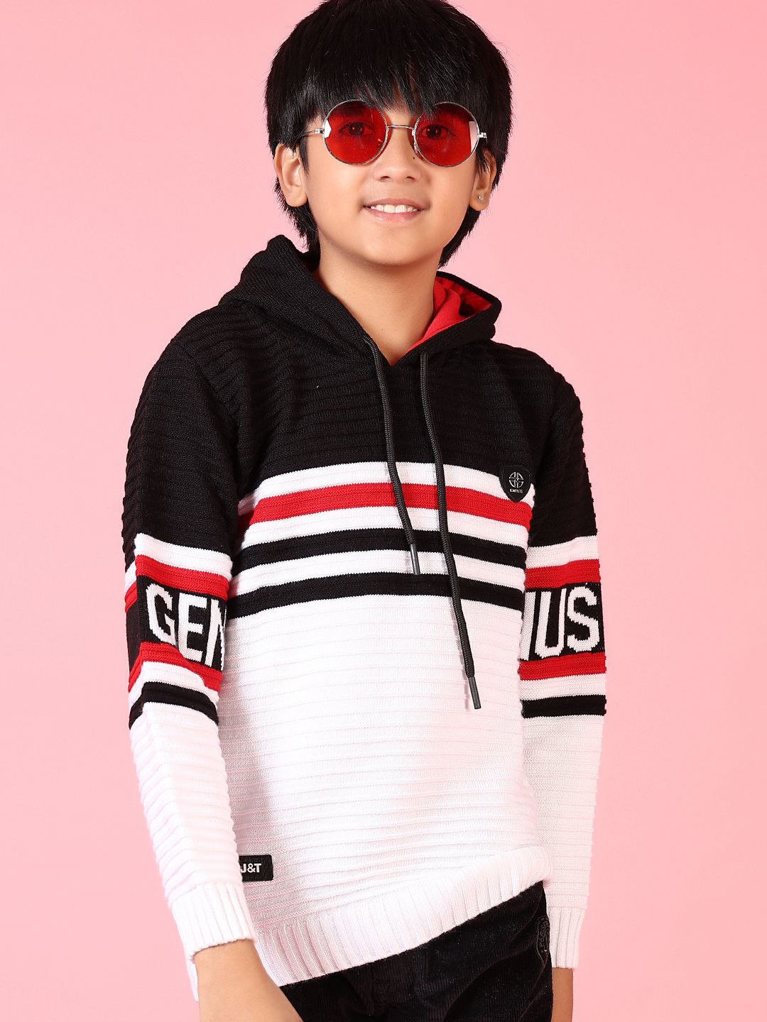 

V-Mart Boys Colourblocked Pullover Hooded Neck Sweater, White