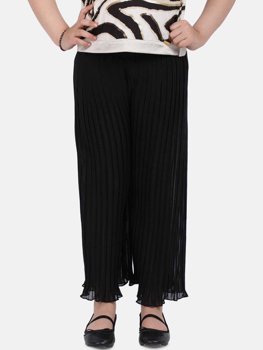 

One Friday Girls One Friday Black Solid Culottes Flared Palazzos