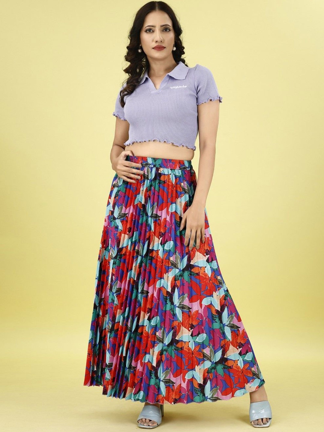 

Raiyani Enterprise Women Printed Accordion Pleated Maxi A-Line Skirt, Red
