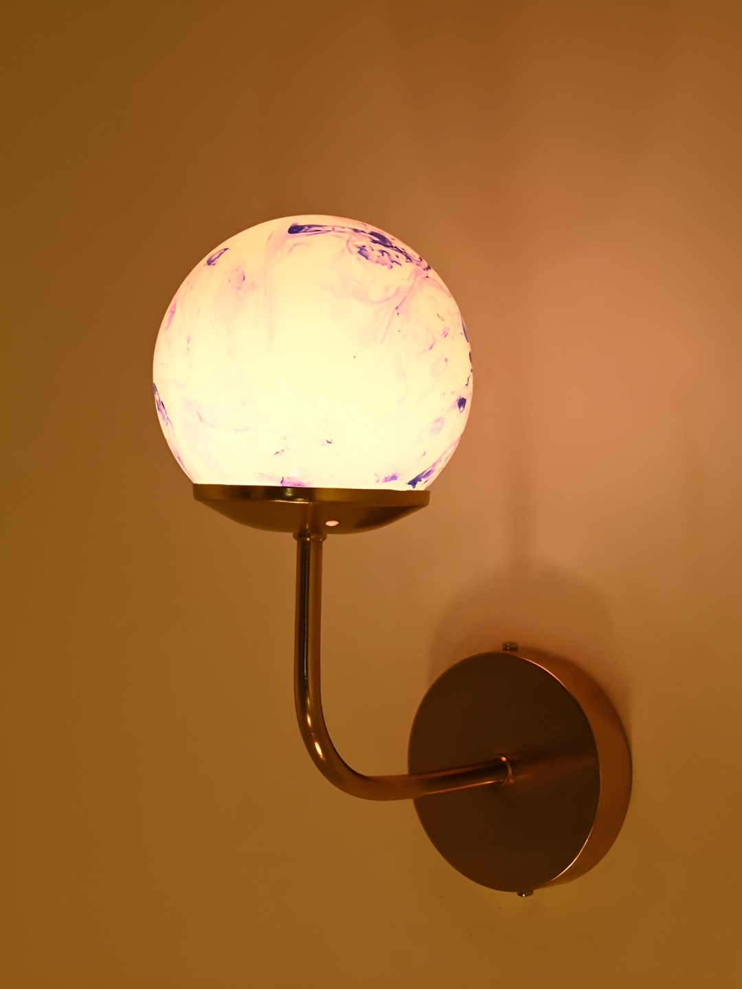 

Afast Blue & White Metal Rectangle Shaped Wall Lamp