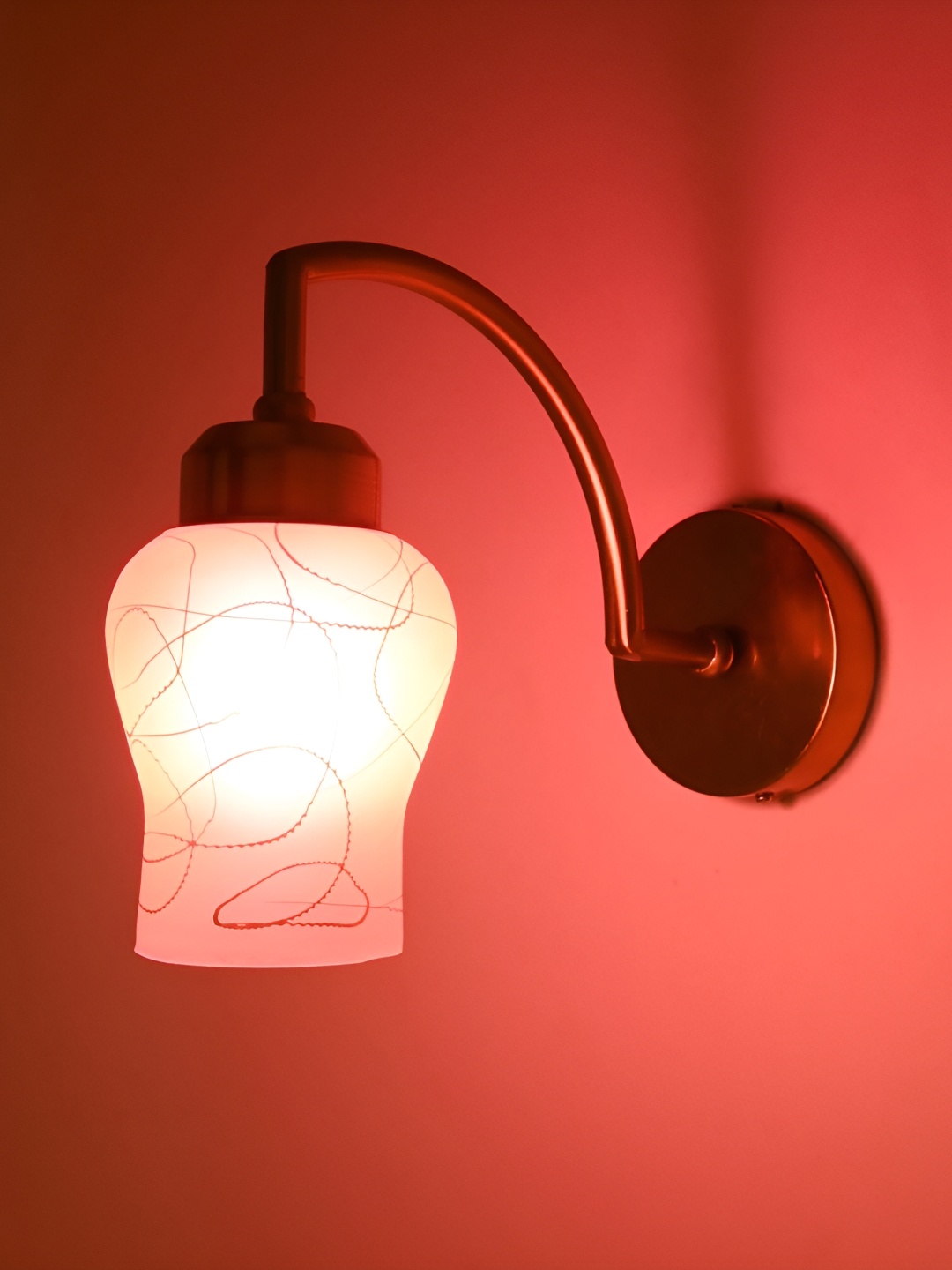 

Afast Pink & White Metal Rectangle Shaped Wall Lamp