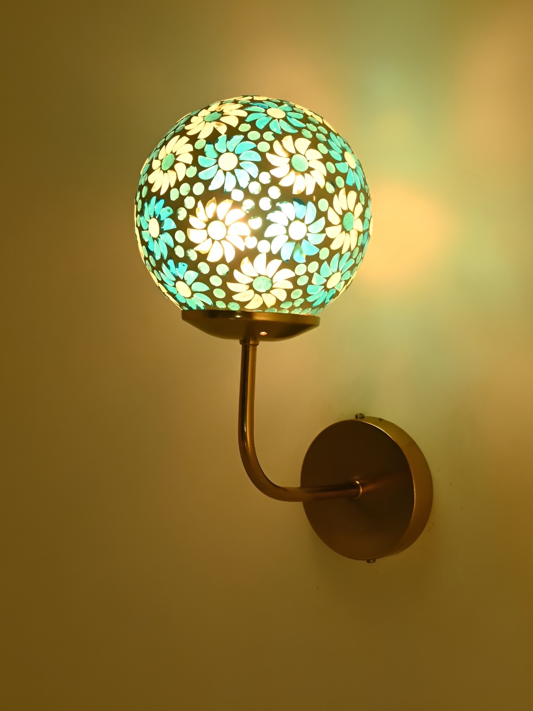 

Afast Blue & White Metal Rectangle Shaped Wall Lamp