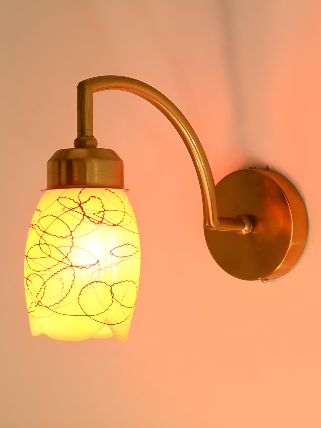 

Afast Yellow & White Metal Rectangle Shaped Wall Lamp