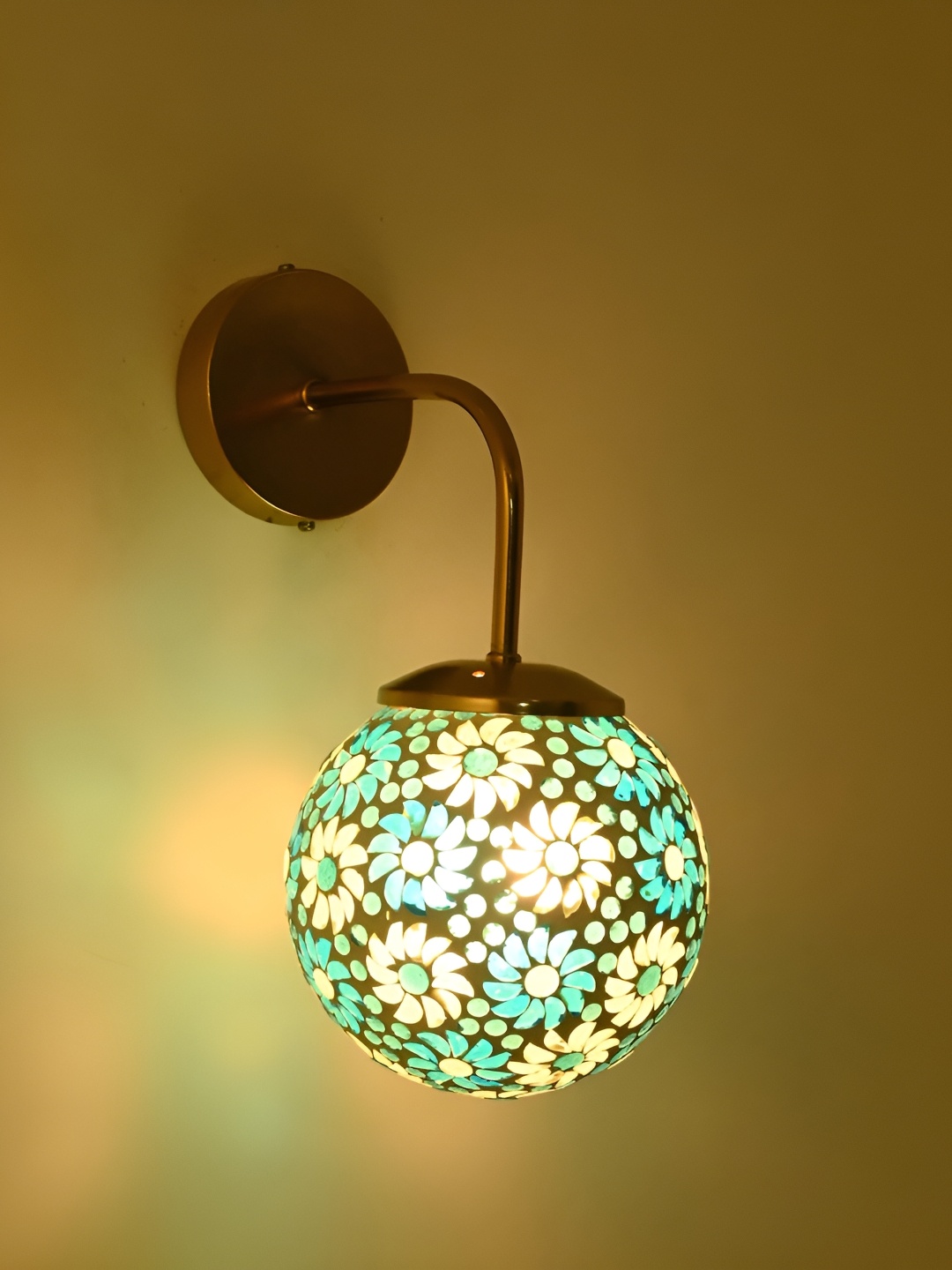 

Afast Blue & White Metal Rectangle Shaped Wall Lamp