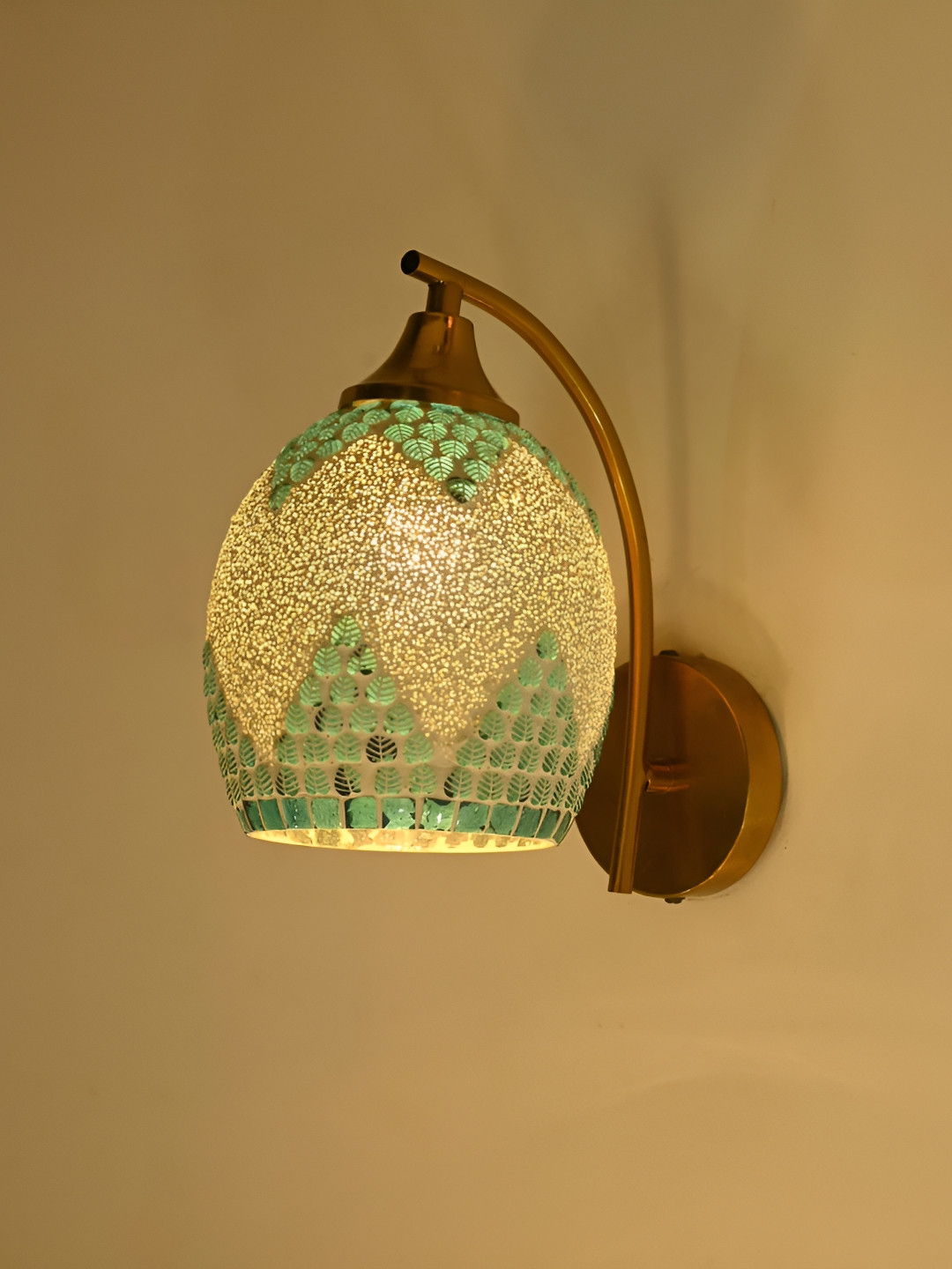 

Afast Blue & White Metal Rectangle Shaped Wall Lamp