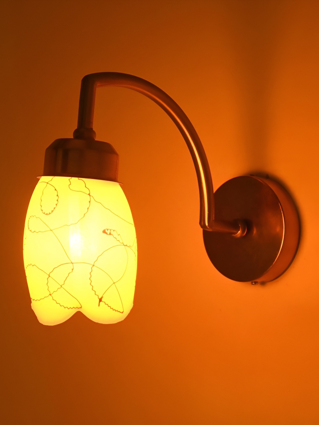 

Afast Orange & White Metal Rectangle Shaped Wall Lamp