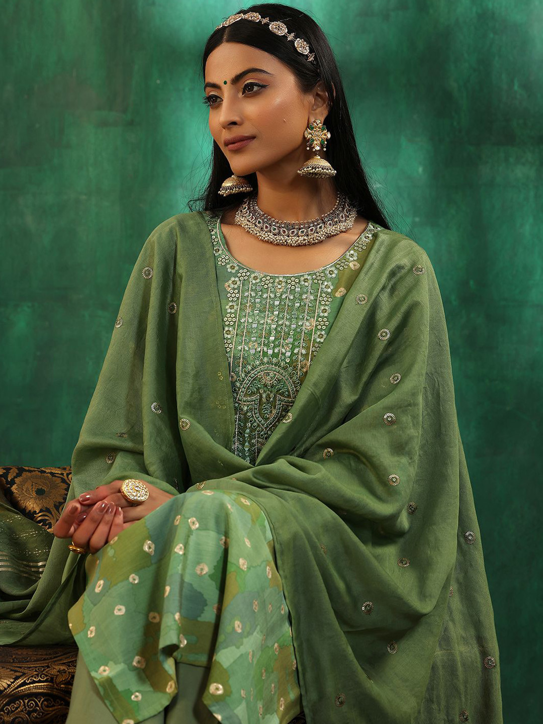 

Libas Women Printed With Yoke Embroidered Straight Kurta Set, Green