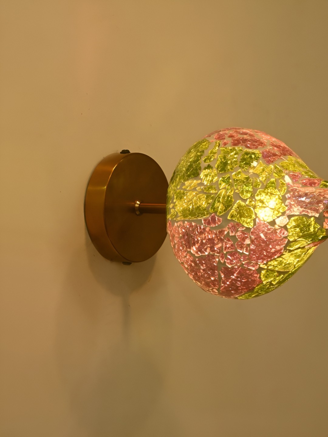 

Afast Pink & Green Metal Rectangle Shaped Wall Lamp