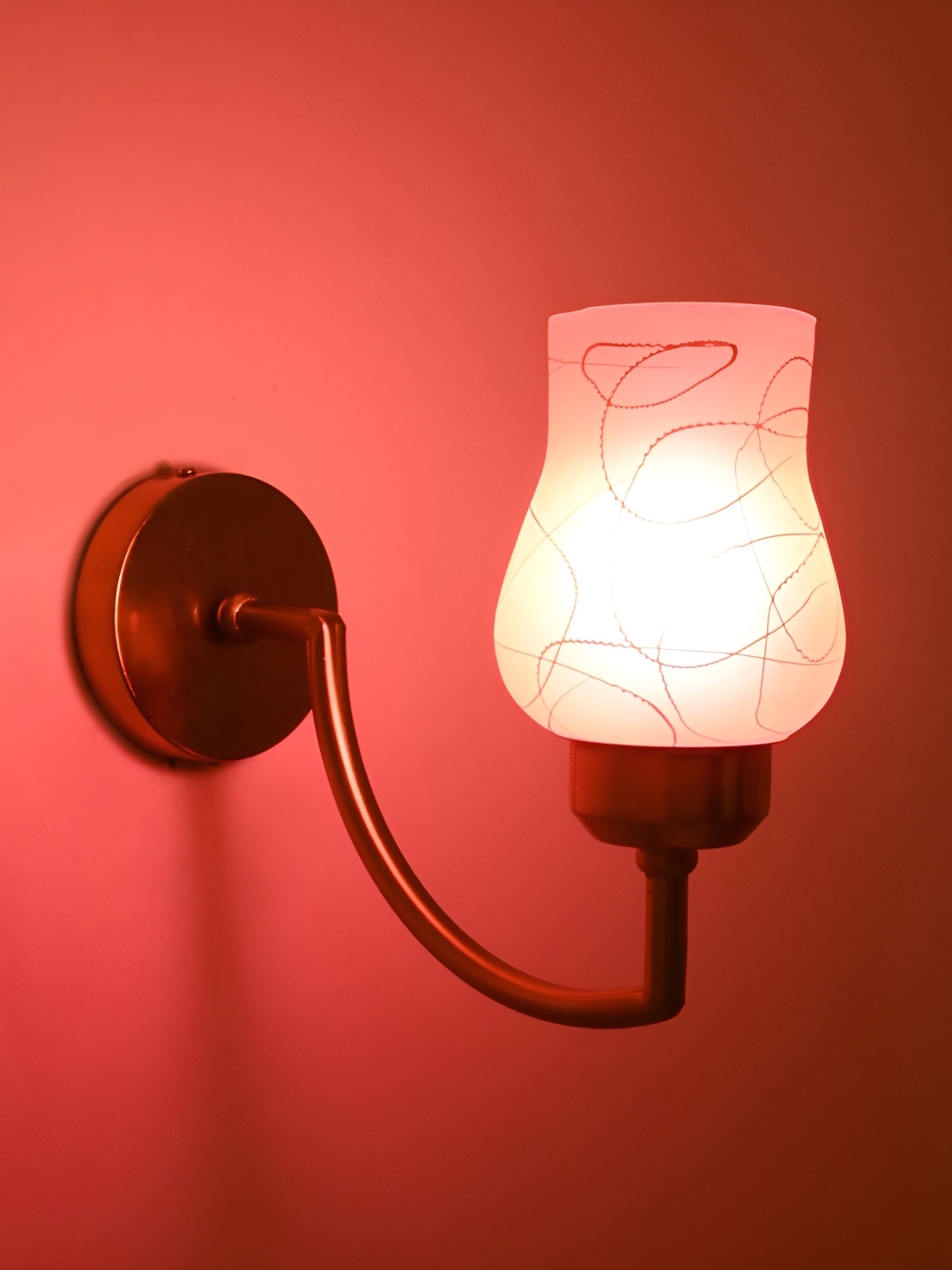 

Afast Pink & White Metal Rectangle Shaped Wall Lamp