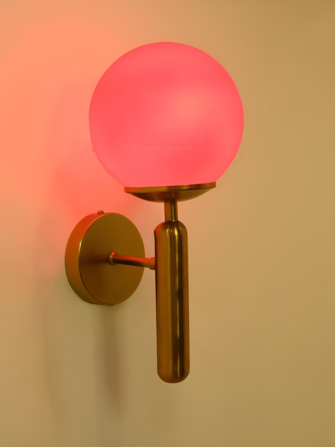 

Afast Pink Metal Rectangle Shaped Wall Lamp
