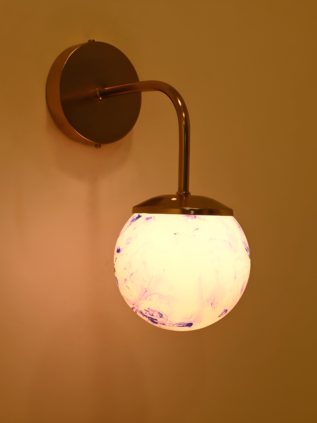 

Afast Blue & White Metal Rectangle Shaped Wall Lamp
