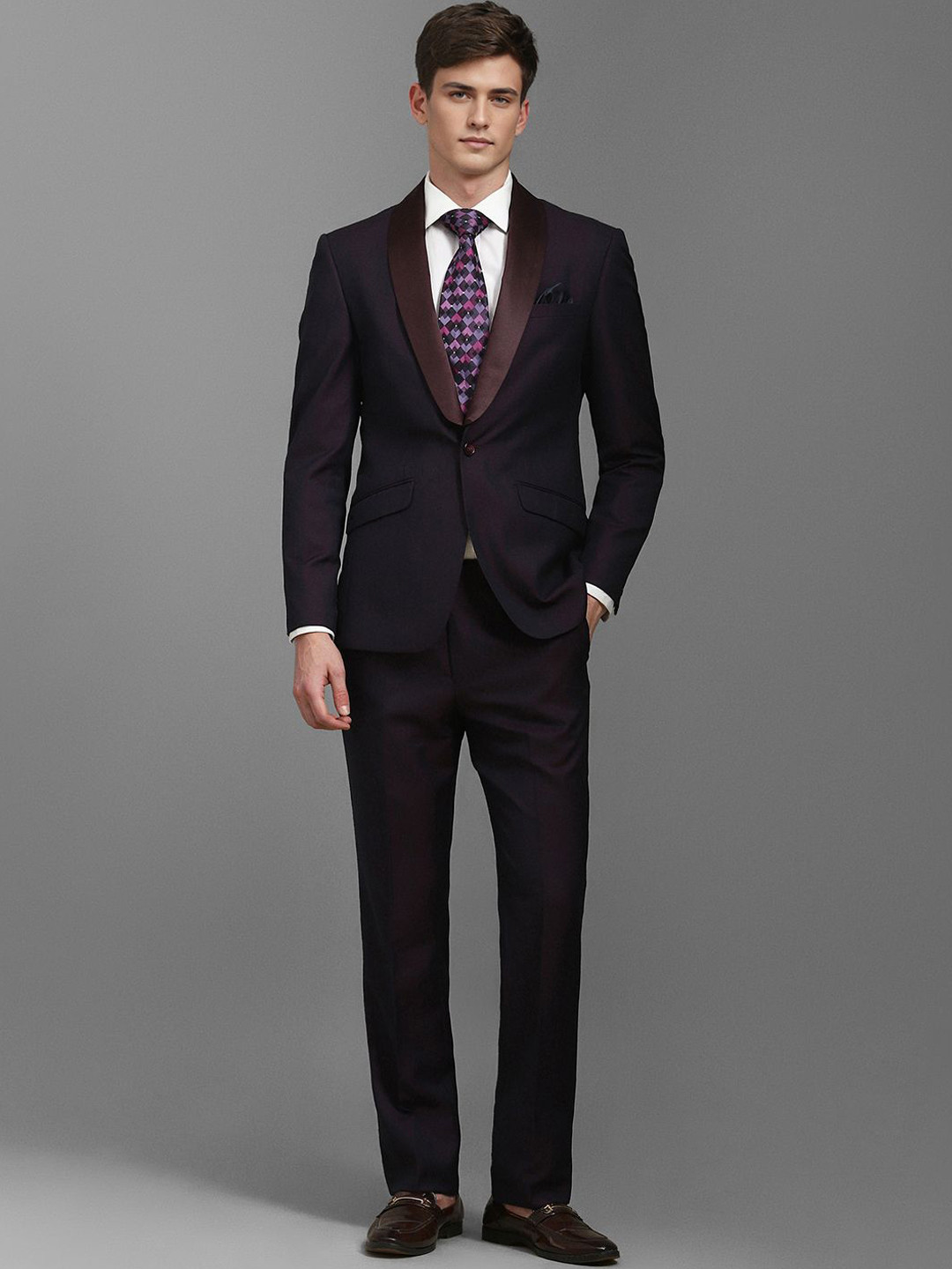 

Louis Philippe Men Slim Fit Textured Formal Two Piece Suit, Purple