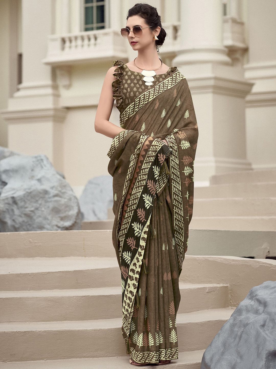 

Mitera Geometric Printed Silk Cotton Saree, Olive