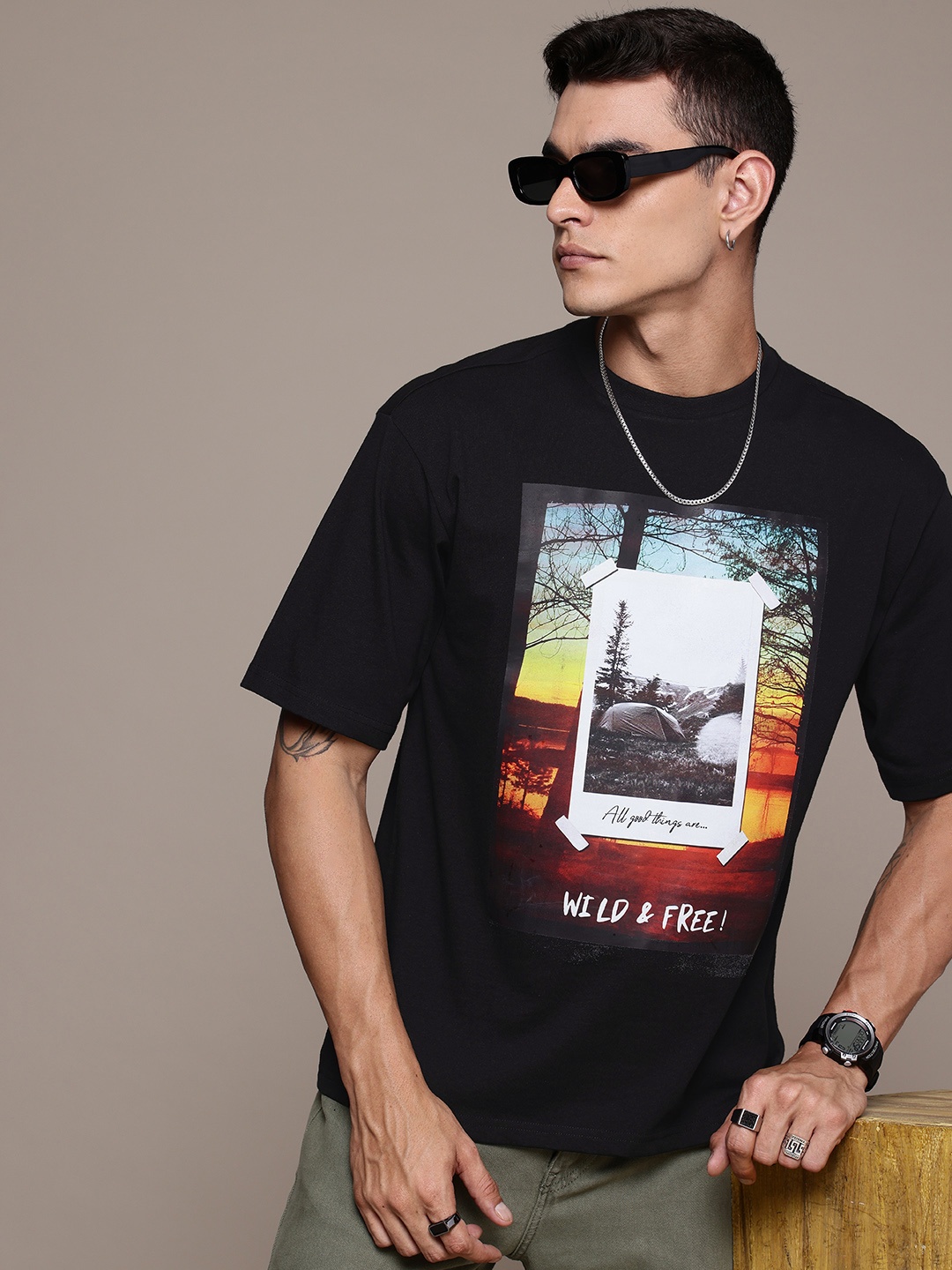 

The Roadster Life Co. Printed Drop-Shoulder Sleeves Relaxed Fit T-shirt, Black