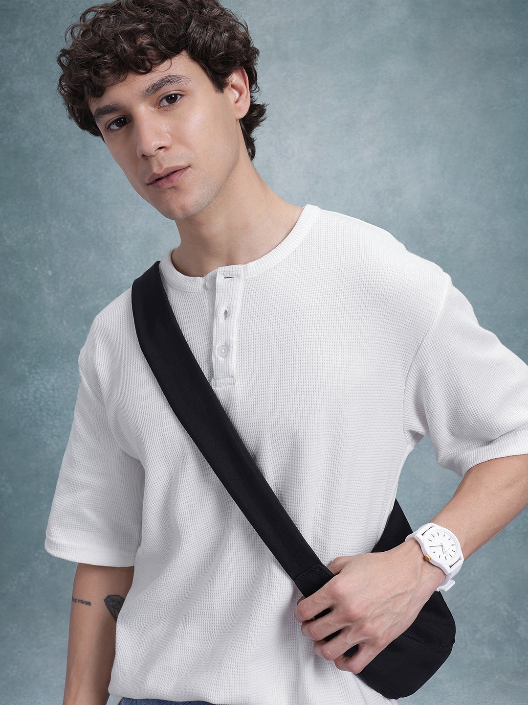 

The Roadster Life Co. Henley Neck Textured T-shirt, White