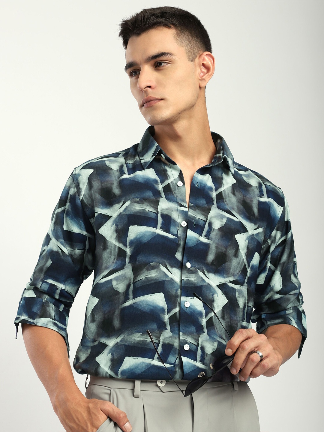 

Beyoung Men Spread Collar Abstract Printed Cotton Casual Shirt, Sea green