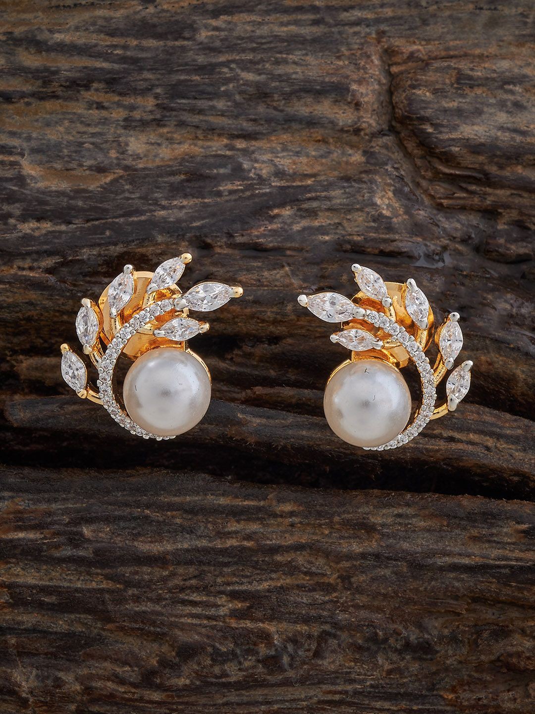 

Kushal's Fashion Jewellery Contemporary Studs Earrings, White