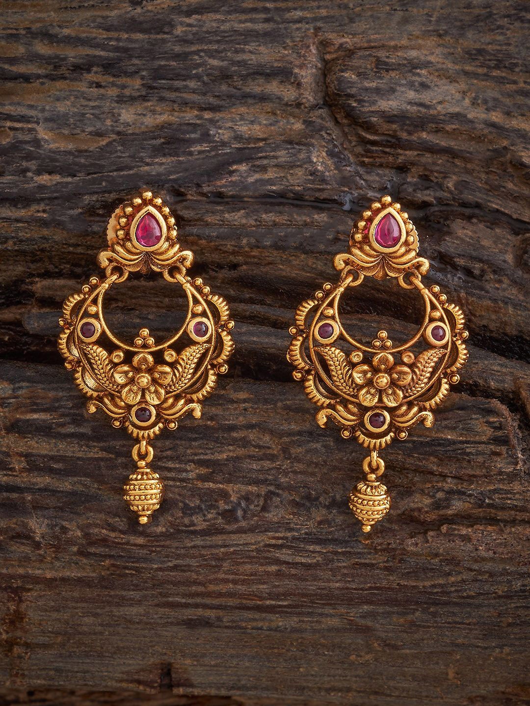 

Kushal's Fashion Jewellery Spherical Chandbalis Earrings, Red