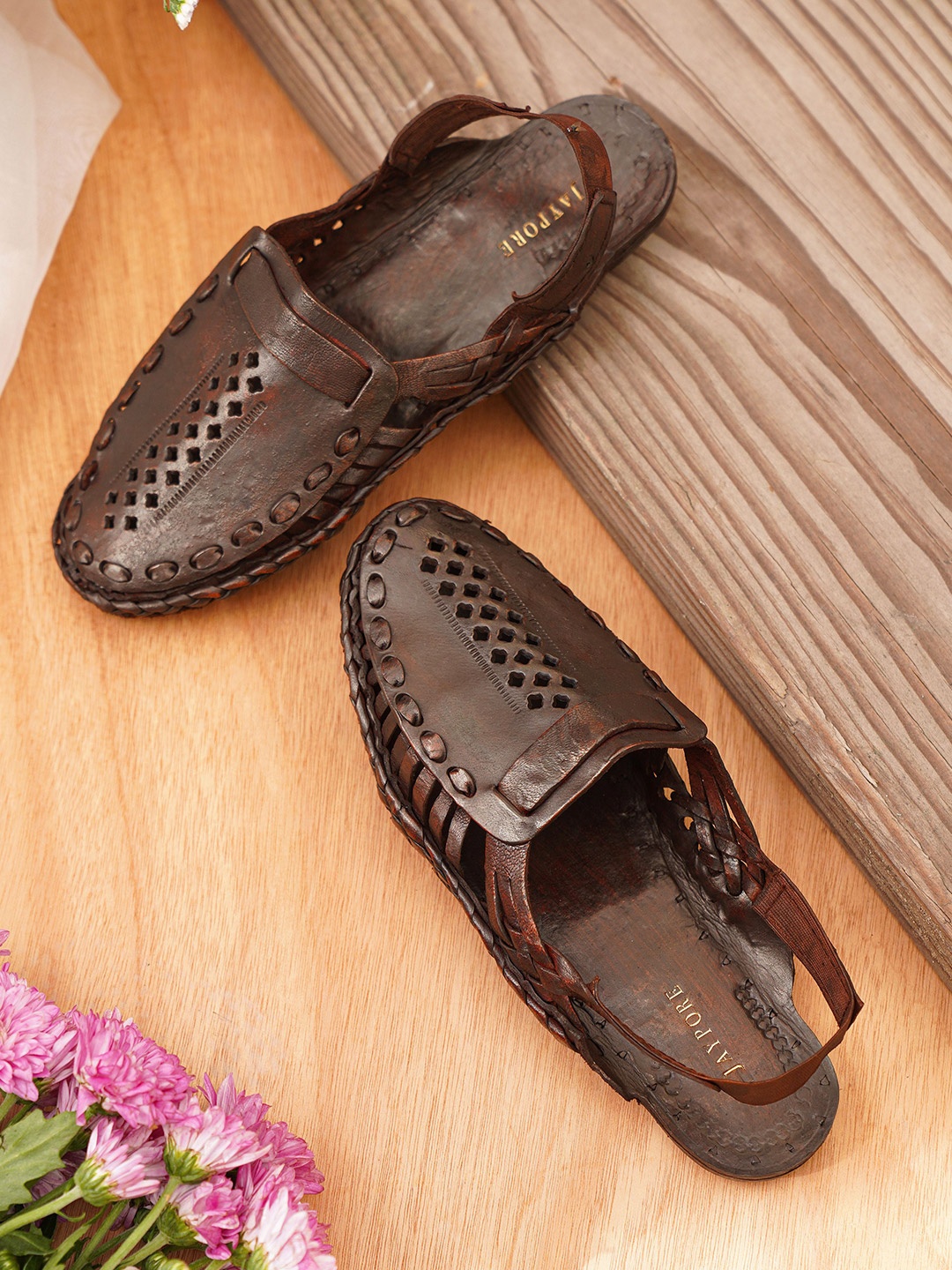 

JAYPORE Men Leather Shoe-Style Sandals, Brown