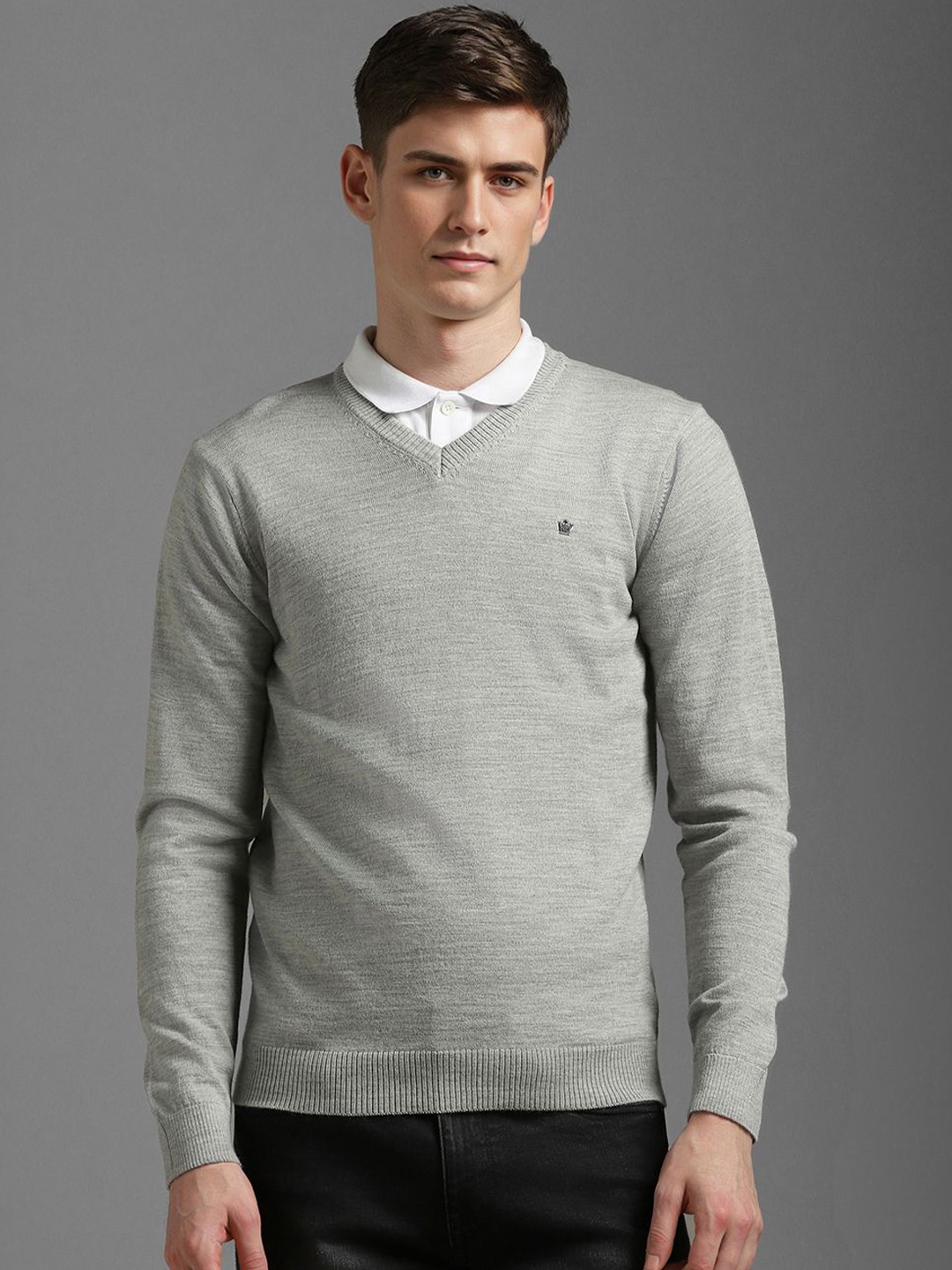 

Louis Philippe Men V-Neck Pullover Sweaters, Grey