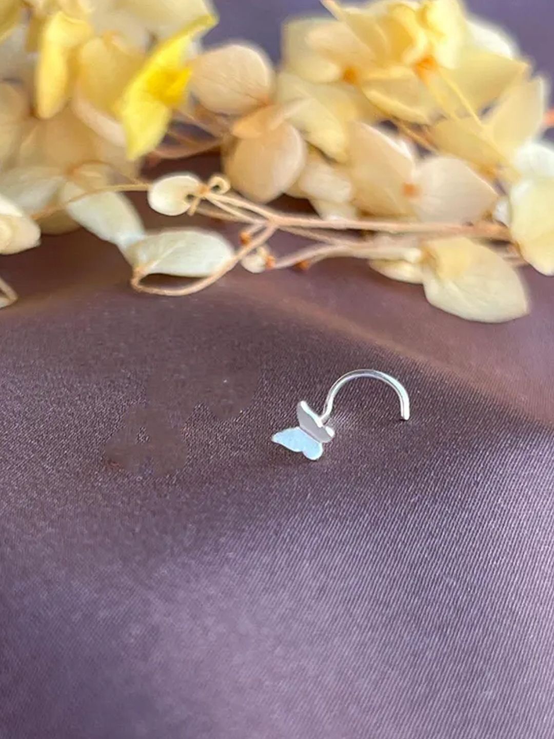 

Sangria Stud Nosepin, Silver