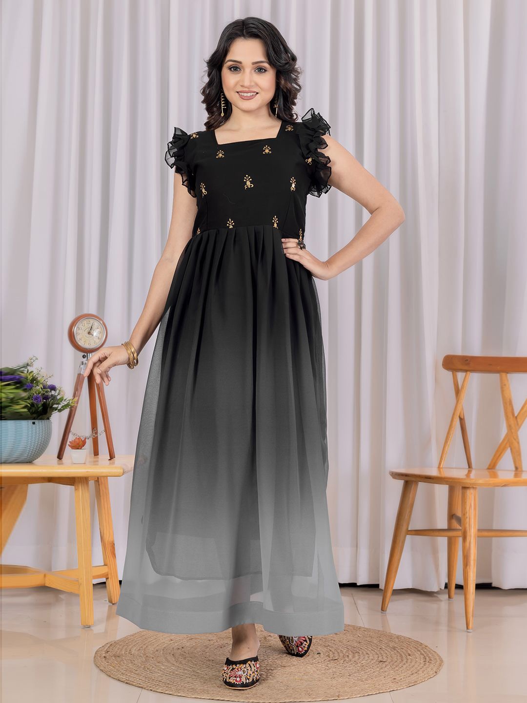 

Tilton Women Ombre Embroidered Gown Maxi Dress, Black