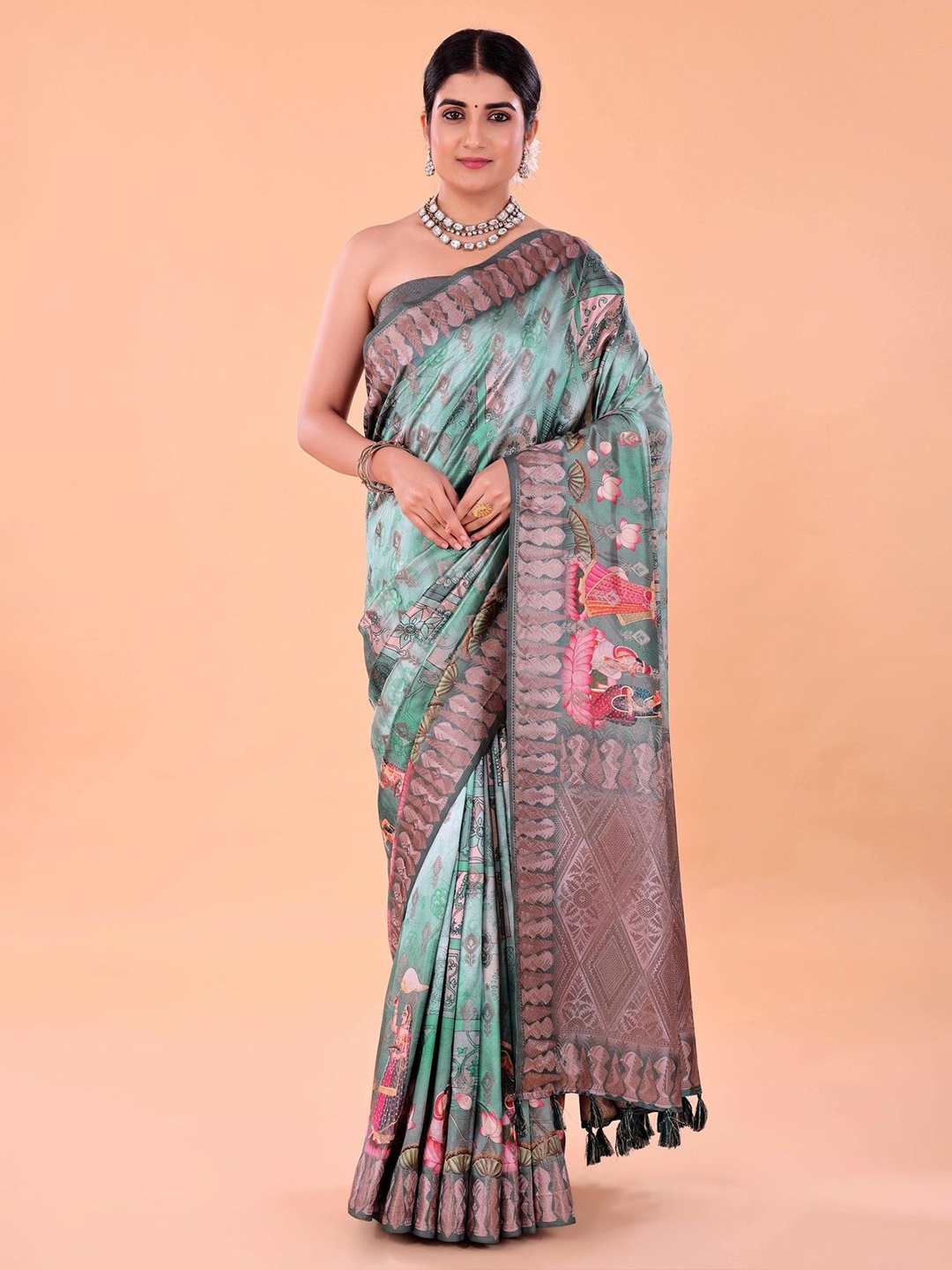 

NAAREE COLLECTION Ethnic Motifs Printed Saree, Green