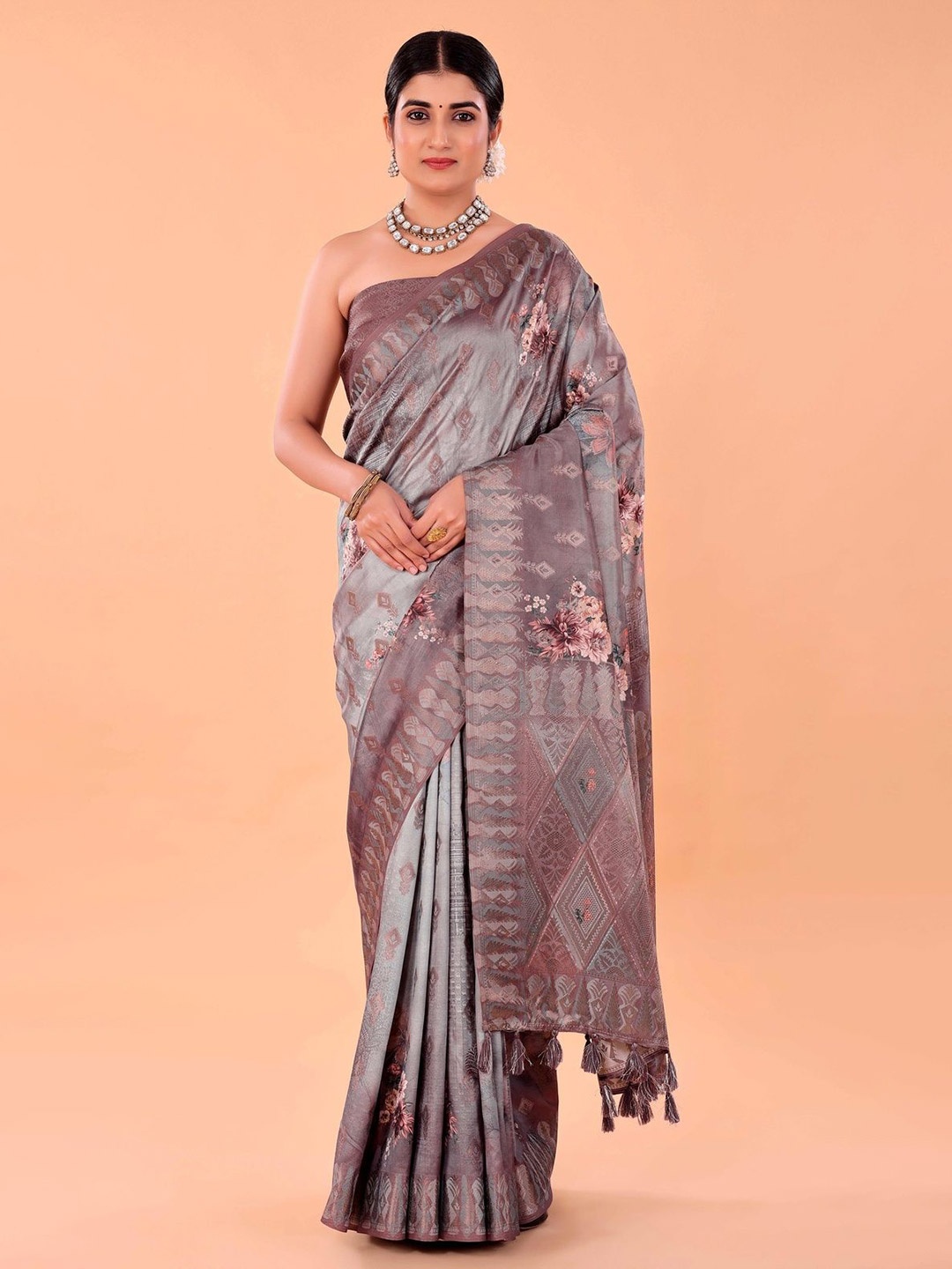 

NAAREE COLLECTION Floral Printed Venkatgiri Saree, Grey