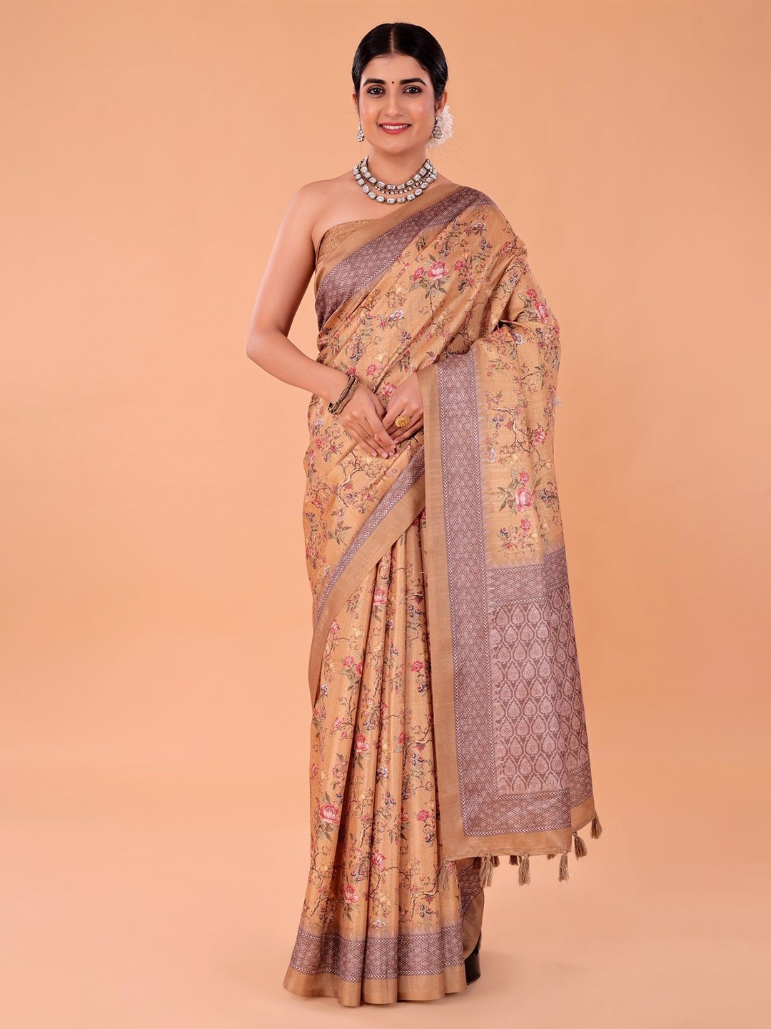 

NAAREE COLLECTION Floral Printed Woven Design Saree, Yellow