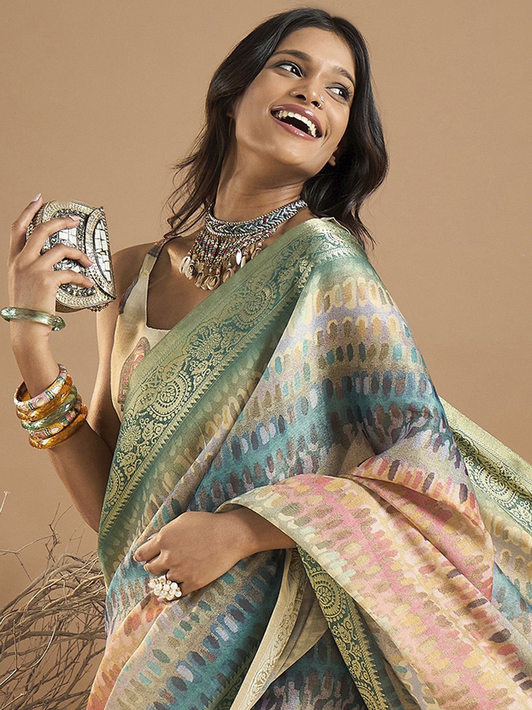 

Sangria Abstract Printed Zari Saree, Multi